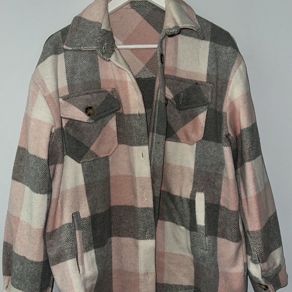 Pink plaid/flannel jacket size medium - Picture 2 of 6